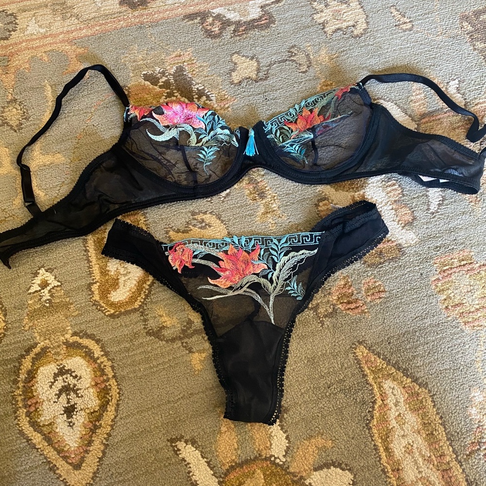bra and panty set